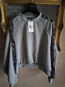 Bluza damska  typ masełkoszara /rękaw lampas cekinowy czarny. 