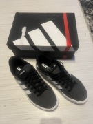 NOWE buty Adidas Daily 4.0 - rozm.43 1/3 Oryginalne