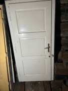 Stare drewniane drzwi lewe 80 x 200 cm z futryną