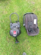 Fotelik i baza 2 kpl( na dwa auta)