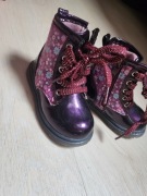 Botki dla dziewczynki w rozmiarze 22 Beppi