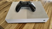 Xbox One S All Digital Edition 1TB + pad