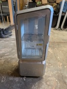 Lodówka barowa red bull 