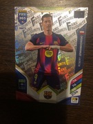 Karta FAN73 Lewandowski srebrny Adrenalyn Panini 2026