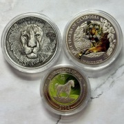 Zestaw 3 Monet Niue Lunar Rok Konia Ghana Afryka Lew Kambodża Lost Tiger