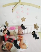 Karuzela do łóżeczka drewno filc handmade 