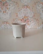 Mała urocza osłonka na doniczkę ceramiczna vintage.