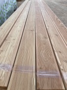 Deska Tarasowa / Ryflowana lub Gładka / Modrzew