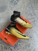 Buty korki meskie niek mercurial superfly veloce FG 42