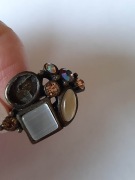 Pierścionek z kamieniami, kryształkami Avon 17mm regulowany | vintage