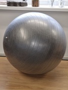 PIŁKA GIMNASTYCZNA REHABILITACYJNA TRENING FITNESS Z POMPKĄ OKOŁO 60CM