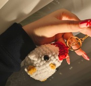 Kurczaczek breloczek na szydełku