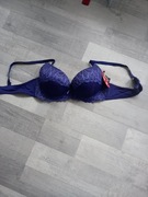 Biustonosz super push up z koronką