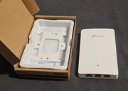 TP-Link Omada EAP225-Wall - naścienny punkt dostępowy