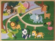 Drewniana tablica manipulacyjna ze zwierzętami Play Tive Junior