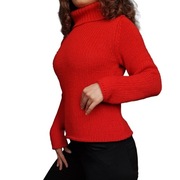 Czerwony zimowy sweter z wełny