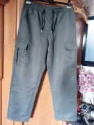 mam do sprzedania dwie pary spodni bojowki kolor czarny i szary meskie 