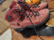 Buty trekkingowe firmy LOWA model Renegade GTX Mid 