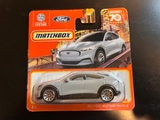 Matchbox nowy 2021 Ford Mustang Mach-E