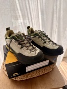 La Sportiva Boulder x damskie cherry tomato rozmiar 39,5 nowe! 