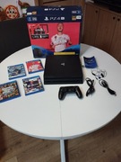 Konsola PLAYSTATION PS4 PRO 1TB + gry zestaw 
