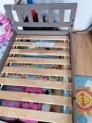 Łóżko drewniane szara trufla