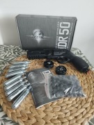 Rewolwer HDR 50 (kal. .50) – zestaw + akcesoria