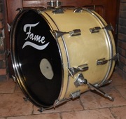 Bęben Pearl Fiberglass 22" Srebrny Satin Bass Drums  1970's 