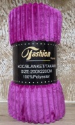 Koc 200x220 Tłoczony Prążek Różowy 