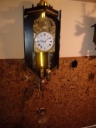 Bardzo stary duży zegar z budzikiem