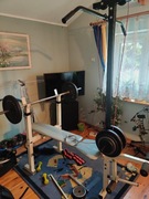Ławka ławeczka z wyciągiem sztanga z obciążeniami 70 kg