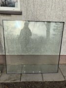 Szyba zespolona 121,5 x 125,5 po demontażu z okna PVC