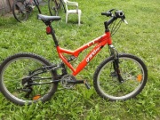 sprzedam dwa rowery młodzieżowe po 300zł. za rower do negocjacji 