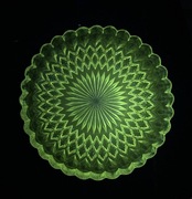 patera szklana szklo nie-uranowe vintage 21cm zmienia kolor pod wplywem uv