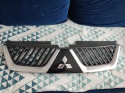 Mitsubishi Outlander 2 grill atrapa 
