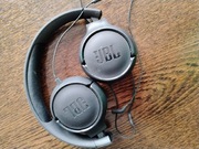 Słuchawki JBL Mega głos