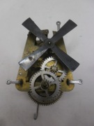 STARY MECHANIZM DO ZEGARA WISZĄCEGO ŁAŃCUCHOWEGO Z WIATRAKIEM