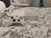 Xbox one s + pad