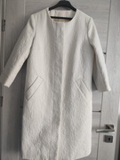 Płaszcz kremowy elegancki 