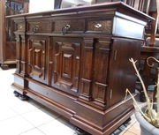 Kredens neobarokowy po renowacji