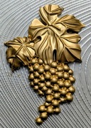 Złote winogrono – ozdoba ścienna i dekor elewacyjny handmade