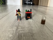 Lego system castle 2872 - Witch and Fireplace