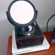 Lusterko kosmetyczne pożądne fajne