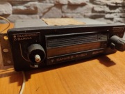 Zabytkowy radioodbiornik samochodowy UNITRA Safari 6  R-801 z prl