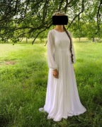 Suknia ślubna  skromna