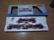 Zestaw kolejki podmieskiej ET 442 trzy członowy Pioko