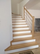 Schody dębowe na beton