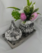 Zestaw dekoracji domu. Dekoracja domu. Wykonany z gipsu.