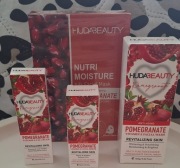 Zestaw kosmetyków do pielęgnacji twarzy z granatem