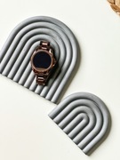 Podstawki Szare na biżuterię świece Zestaw tęcza